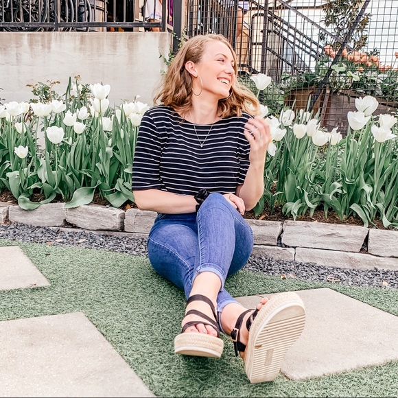 Meet your Posher, Hannah - Picture 1 of 1